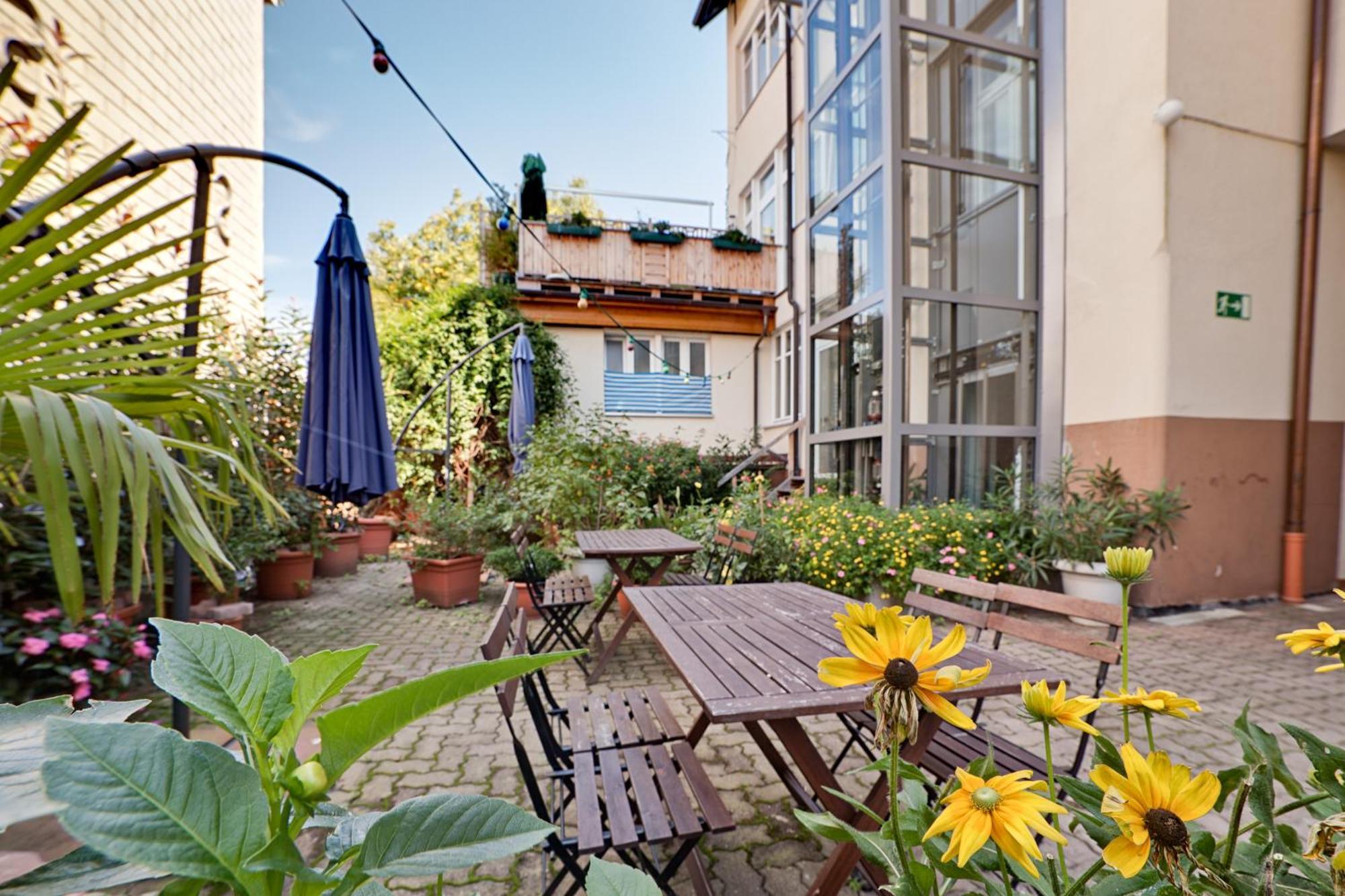 Pensionsieben Das Andere Hotel เลอร์ราค ภายนอก รูปภาพ