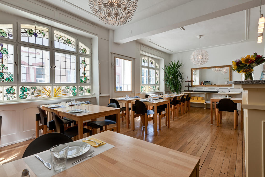 Pensionsieben Das Andere Hotel เลอร์ราค ภายนอก รูปภาพ